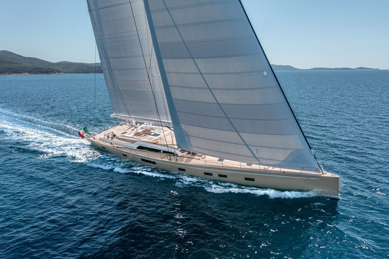 Maxi Yachts
