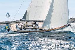 Hallberg-Rassy 48