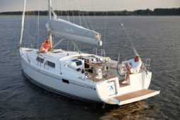 Hanse 385