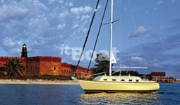 Island Packet Yachts IP370