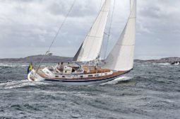 Hallberg-Rassy 43 Mk II