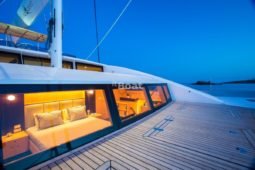 Privilege Serie 8 by Long Island