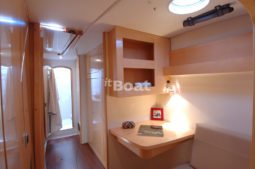 Fountaine Pajot 44 Orana