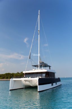 Sunreef 68 Supreme Sailing