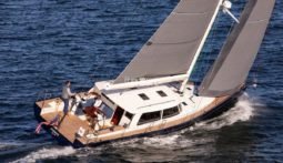 Hinckley Sou’wester 53