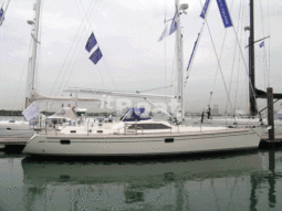 Saturn yachts 47