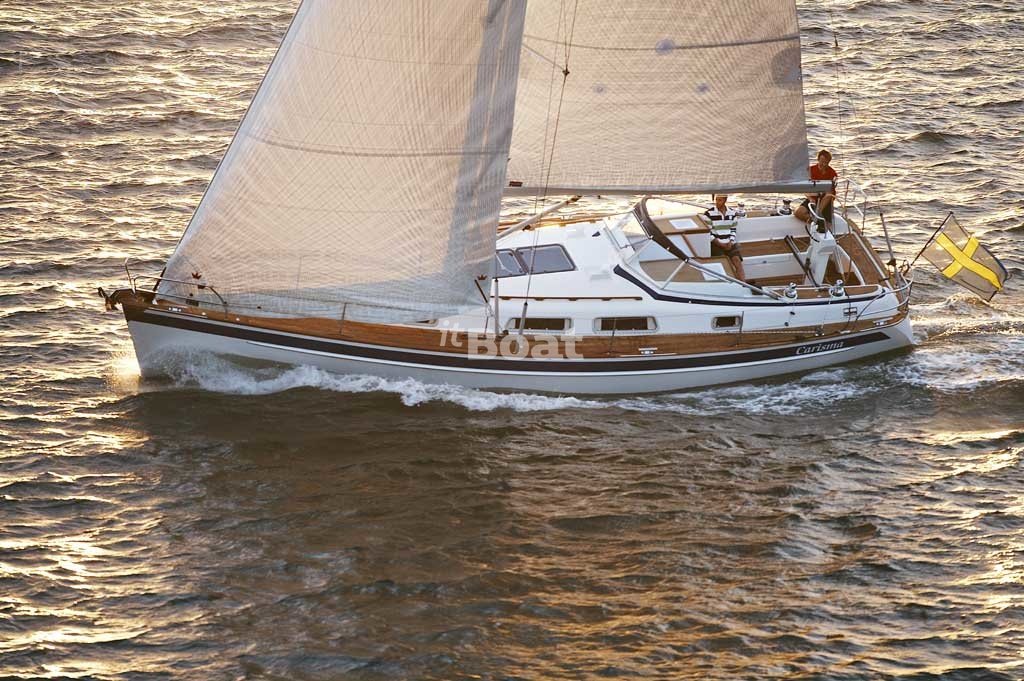 Hallberg-Rassy 372