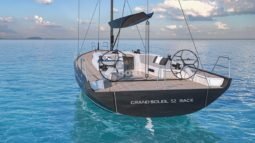 Grand Soleil 52
