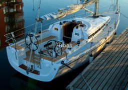 Arcona 380