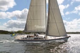 Hallberg-Rassy 64