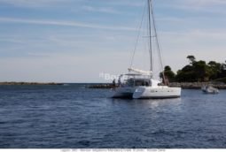 Lagoon 380 Infinity