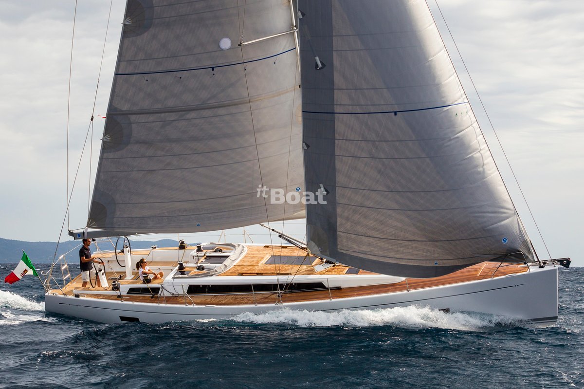 Grand Soleil 47