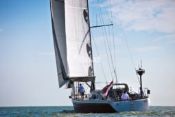 KM Yachtbuilders 69 Axonite