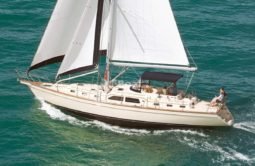 Island Packet Yachts IP 525