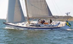 Hallberg-Rassy 64