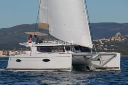 Fountaine Pajot 44 Helia