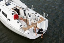Hanse 325