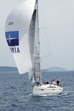 Bavaria Cruiser 41 Style