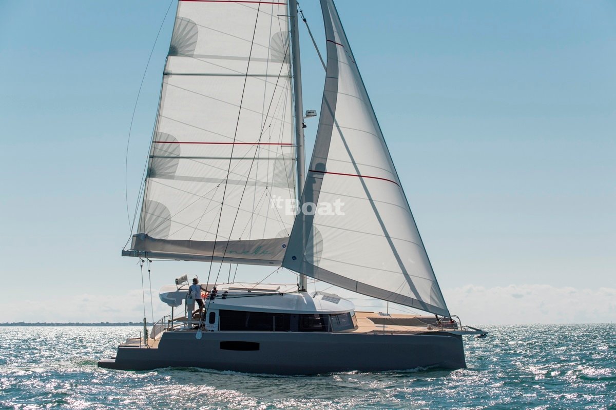 Neel Trimarans 51