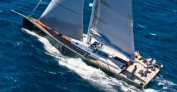 Maxi Dolphin Nacira 67