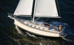 Island Packet Yachts Estero