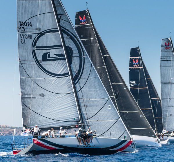 Melges 40