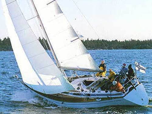 Swan 371